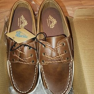 Boys brand new shoes size 3